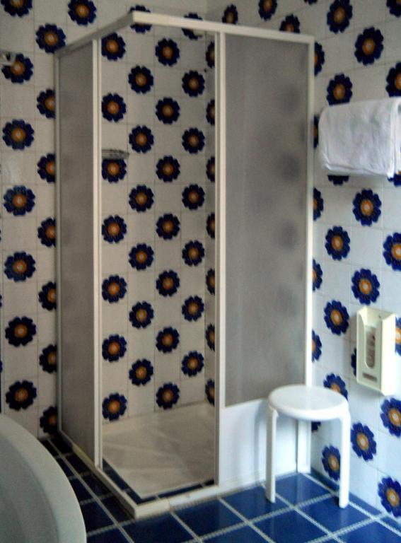 Hotel Del Pesce Luino Habitación foto