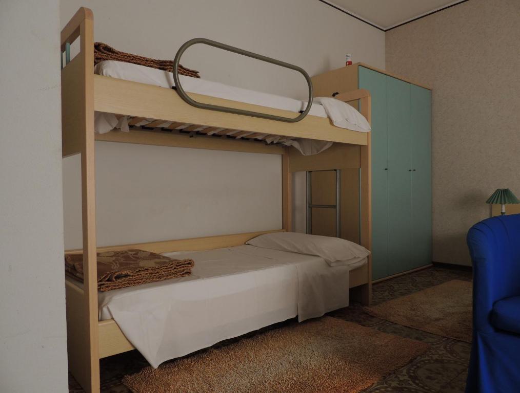 Hotel Del Pesce Luino Habitación foto